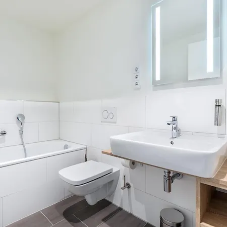 Godewindpark Exklusivsuite 3-18 * Lübeck